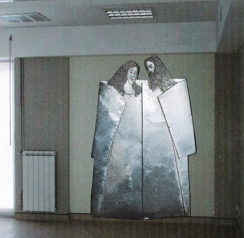 Escultura Pedro e Ines no Centro de Saúde do Canidelo, V.N.Gaia